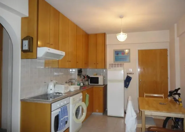 Mackenzie 1+1 Larnaca